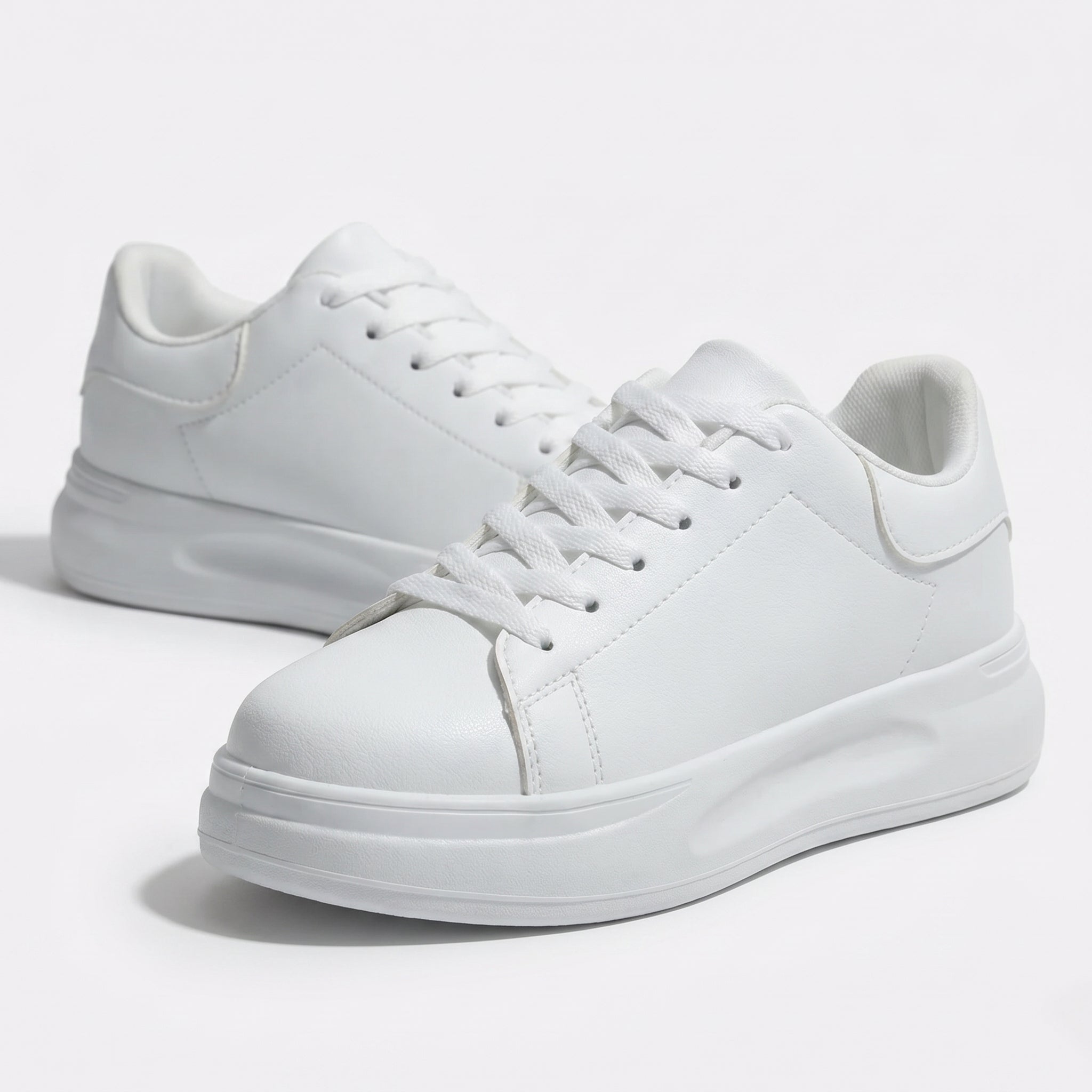 Olivia - Women's Low Top Casual Sneaker - Sneakers - White - Parker&Brooks