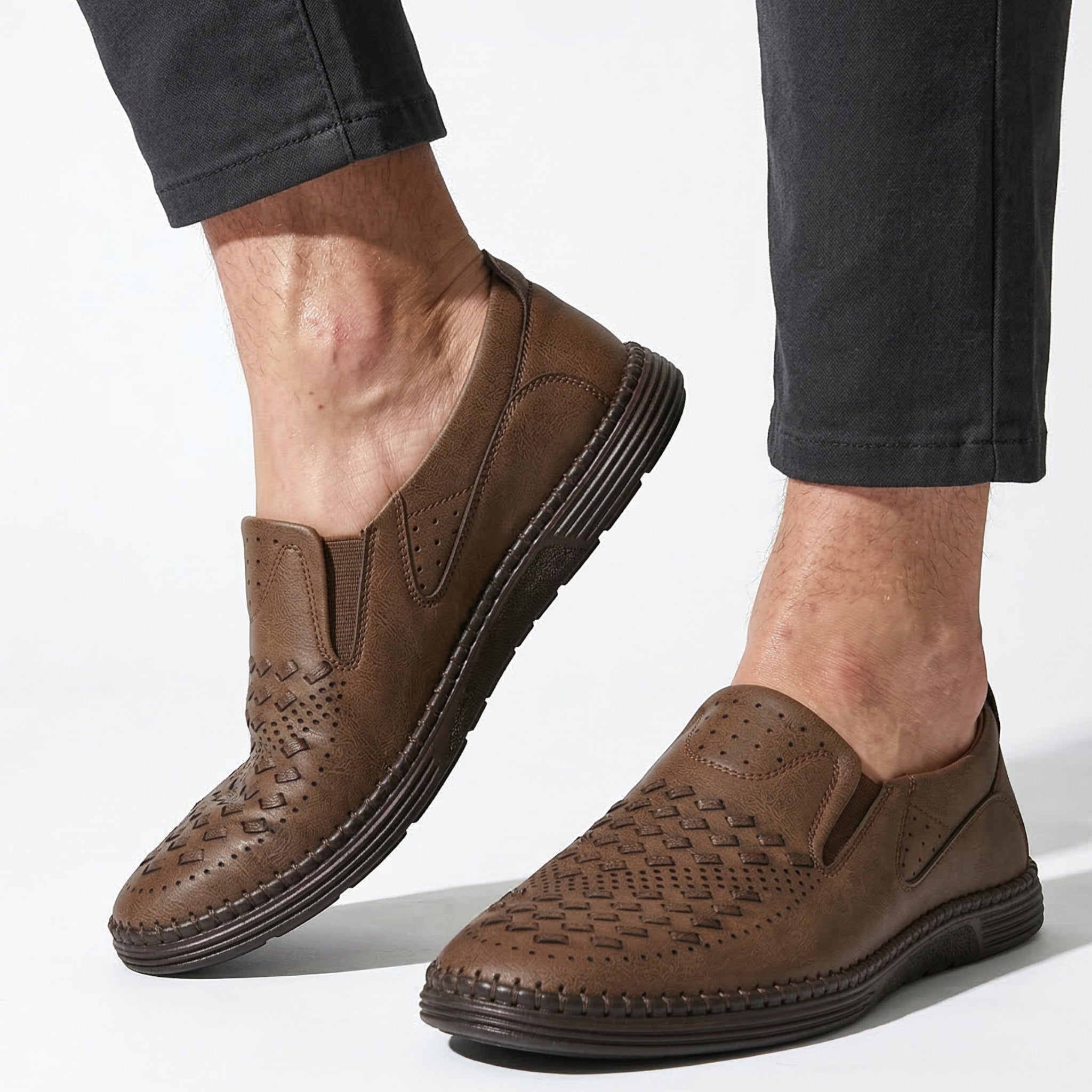 Oscar - Men's Orthopedic Casual Slip - On Loafers - Loafers - Brown - Parker&Brooks