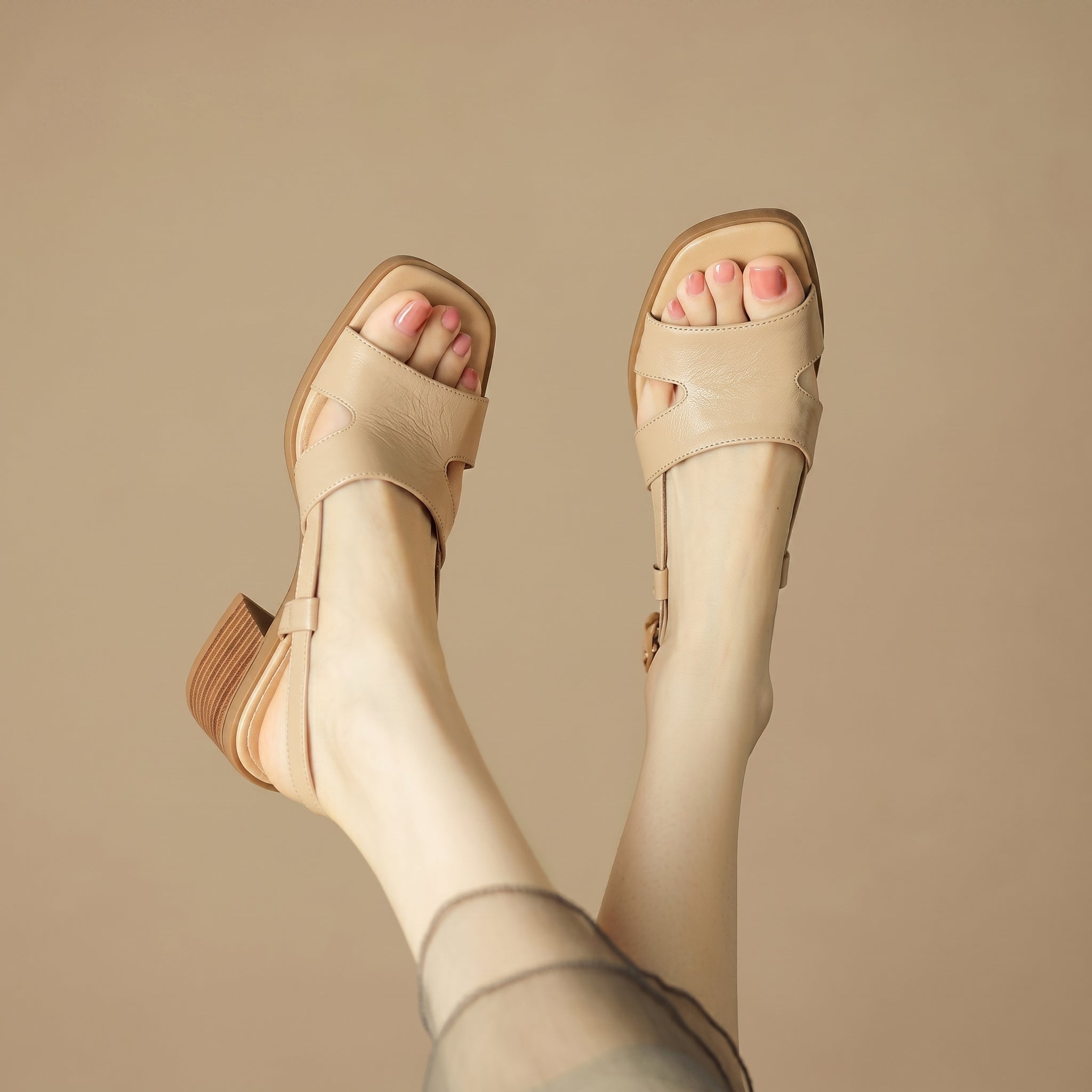 Sara - Women's Summer Low Block Heel Sandals - Sandals - Beige - Parker&Brooks