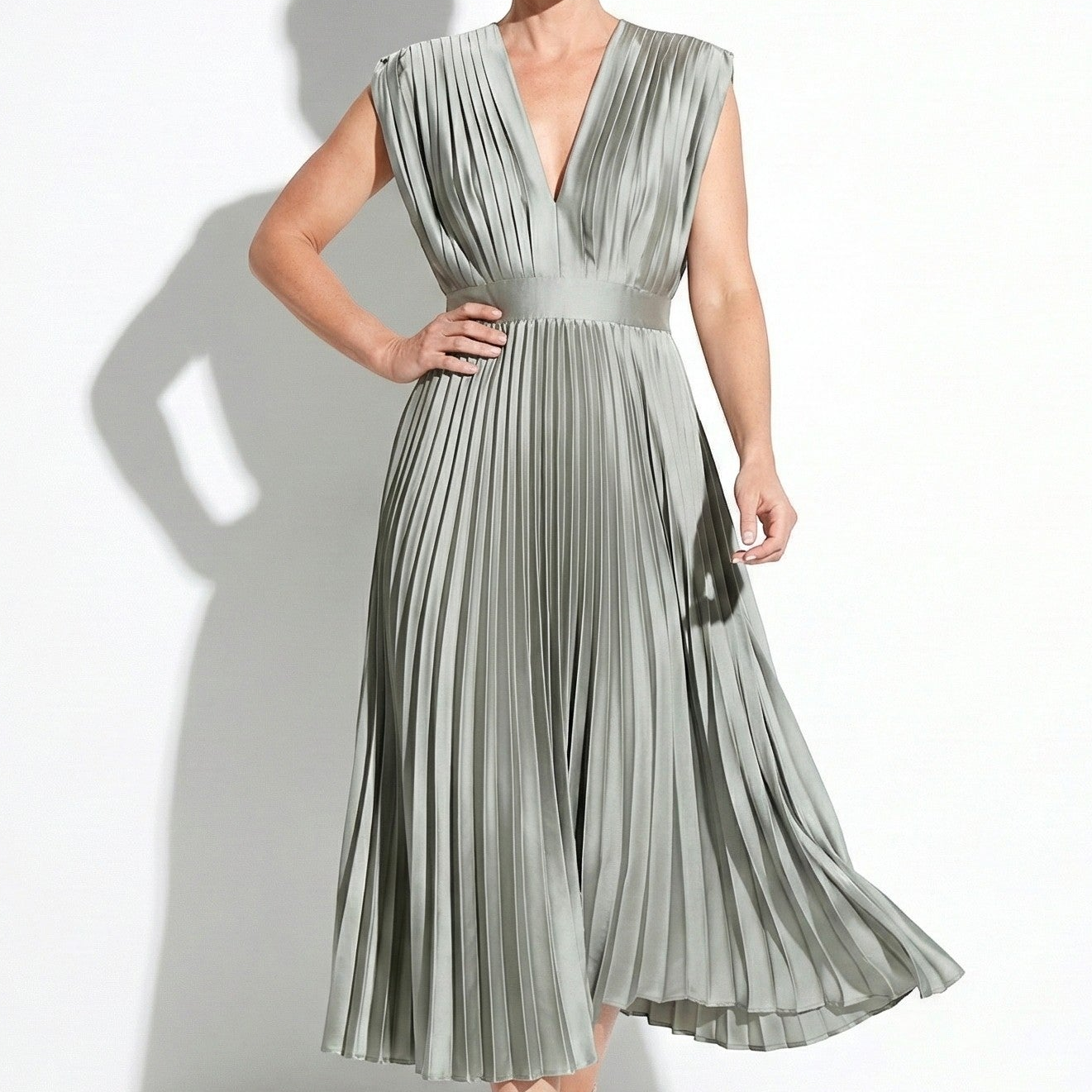 Stella - Women's Flowing Pleated Maxi Dress