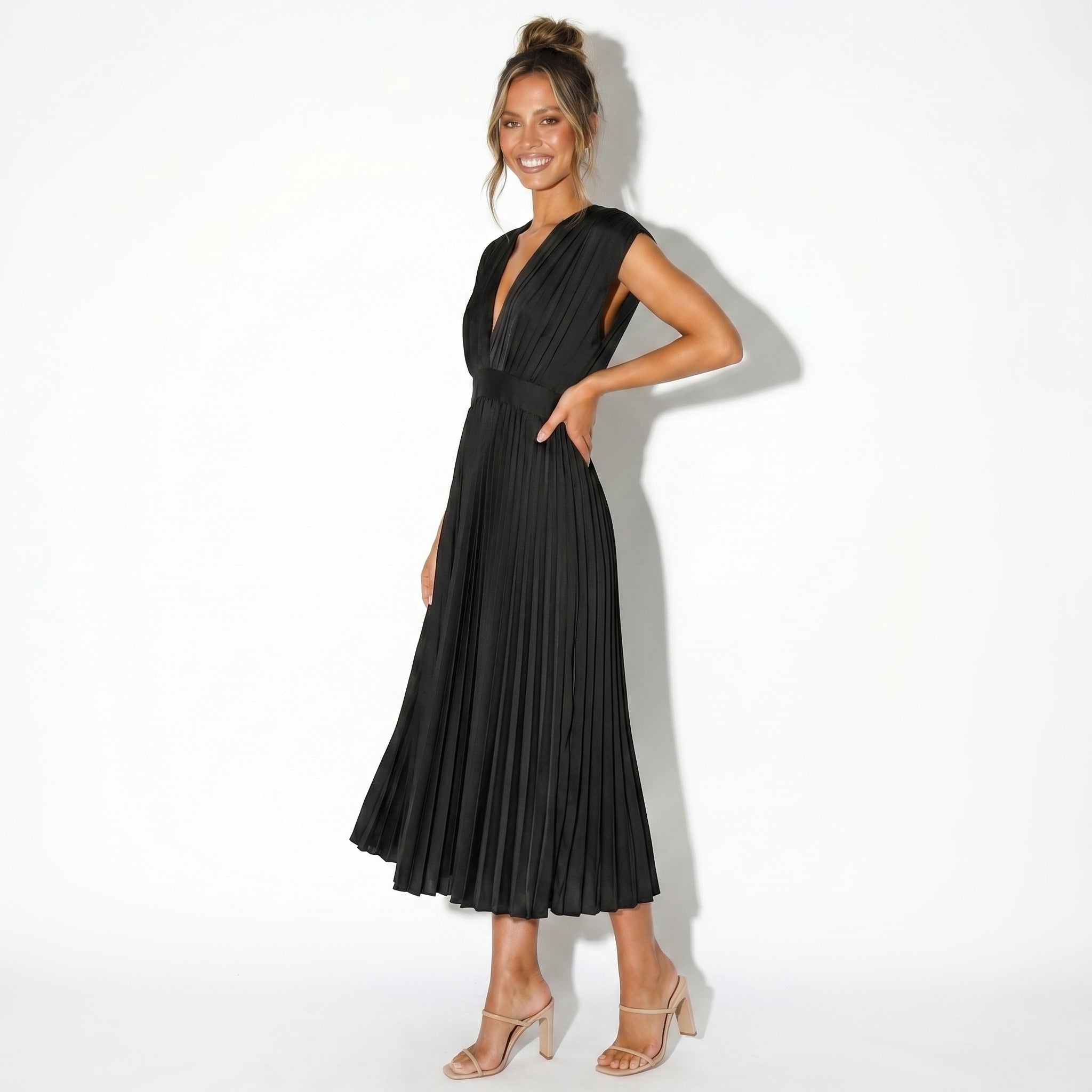 Stella - Women's Pleated Maxi Dress - Dress - Black - Parker&Brooks